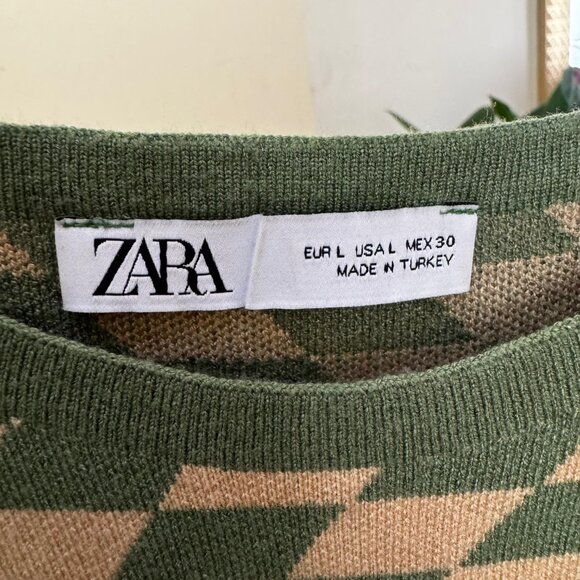 Zara Checked Knit Dress in sage green and cream.  size L - Picture 3 of 6